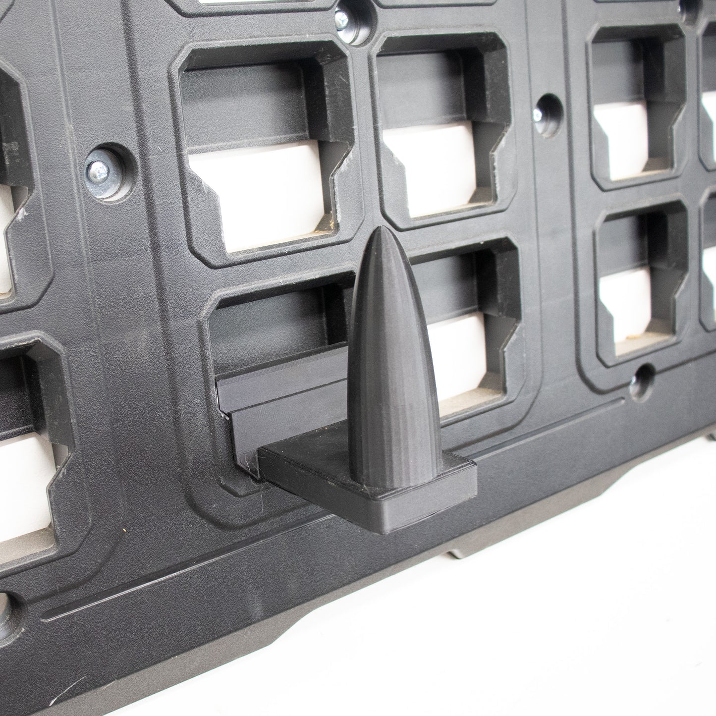 Packout Wall Paper Towel Holder