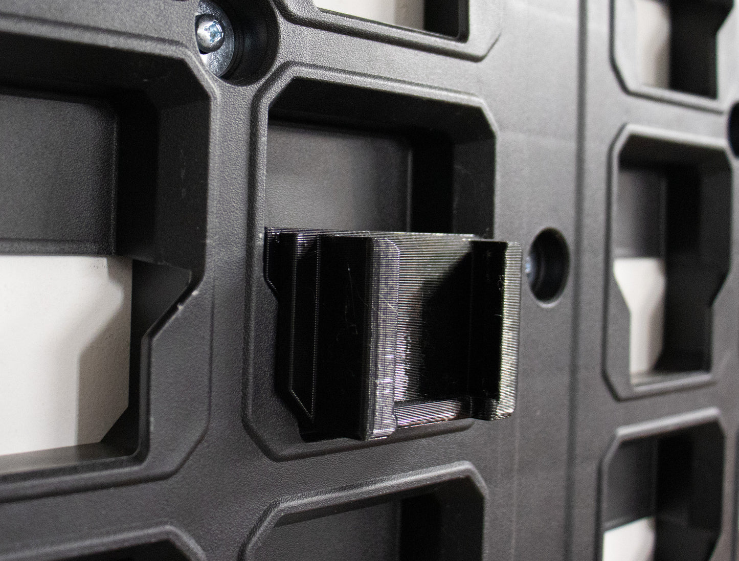 Packout Wall M18 Battery Mount Pack Of 2