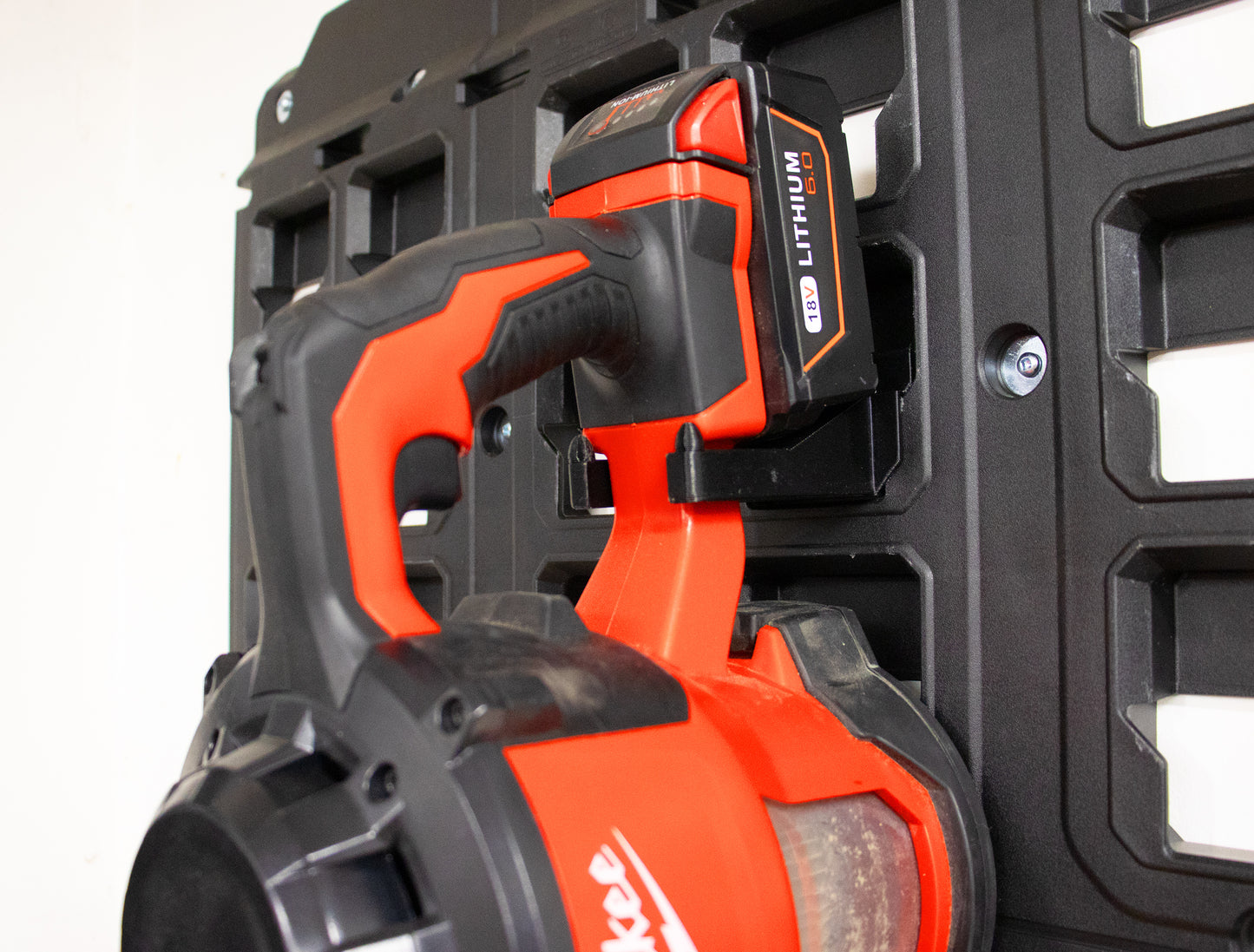 Packout Wall M18 Compact Vacuum Mount